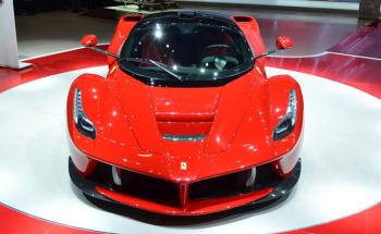 Гибридные суперкары P1, LaFerrari, 918 Гибридные суперкары P1, LaFerrari, 918