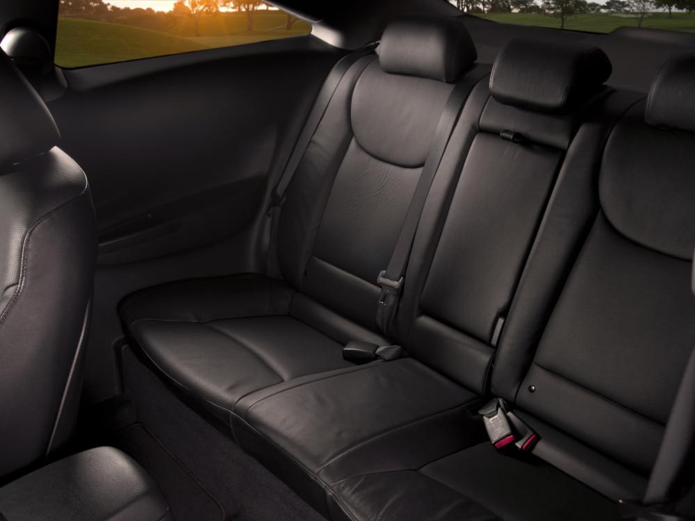 Задние сиденья 2013–14 Hyundai Elantra Coupe