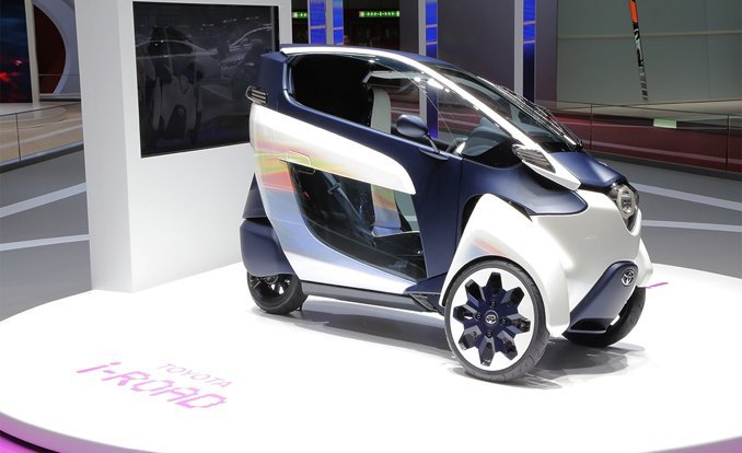 Toyota i-Road Concept на Женевском автошоу