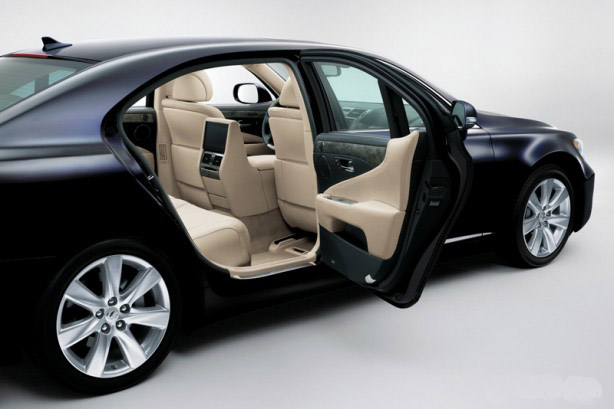 Lexus LS 2012 г.