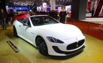 красивый авто 2013 Maserati GranTurismo Convertible MC красивый авто2013 Maserati GranTurismo Convertible MC