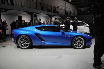 Концепт Lamborghini Asterion в «жизнеспособности» которого мы усомнились